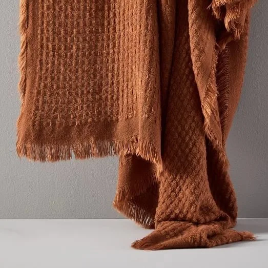 12731979606_1967193368