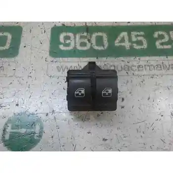 

WINDOW REGULATOR FRONT LEFT IVECO DAILY CONF. PARCEL (SOMMER) 2.3 CAT Diesels 8 PINS [16733324]