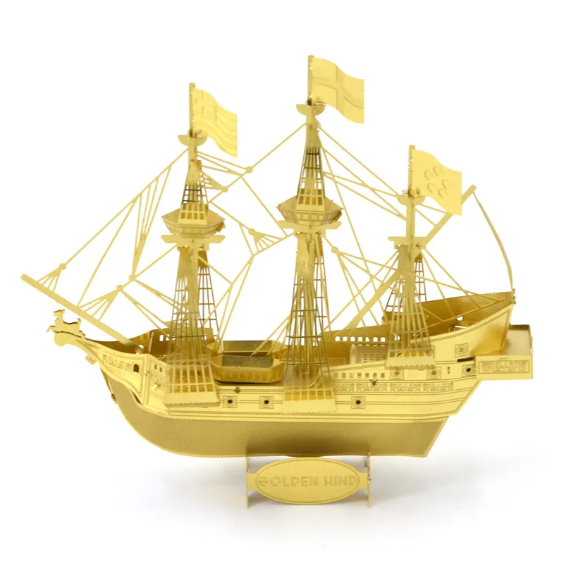 

Love Spell Metal DIY Assembled Model Glue-free 3D Puzzle Model Goldeer No. Gold Edition