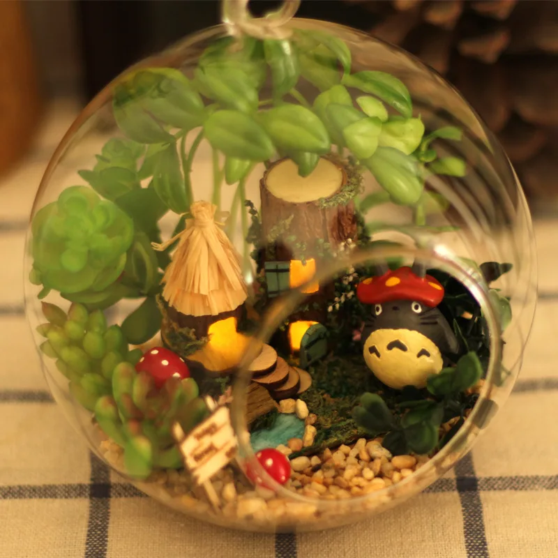 

DIY Hut Ball Hand-made Mini Gift Scene Assembled Small House Villa Model Creative Miniature