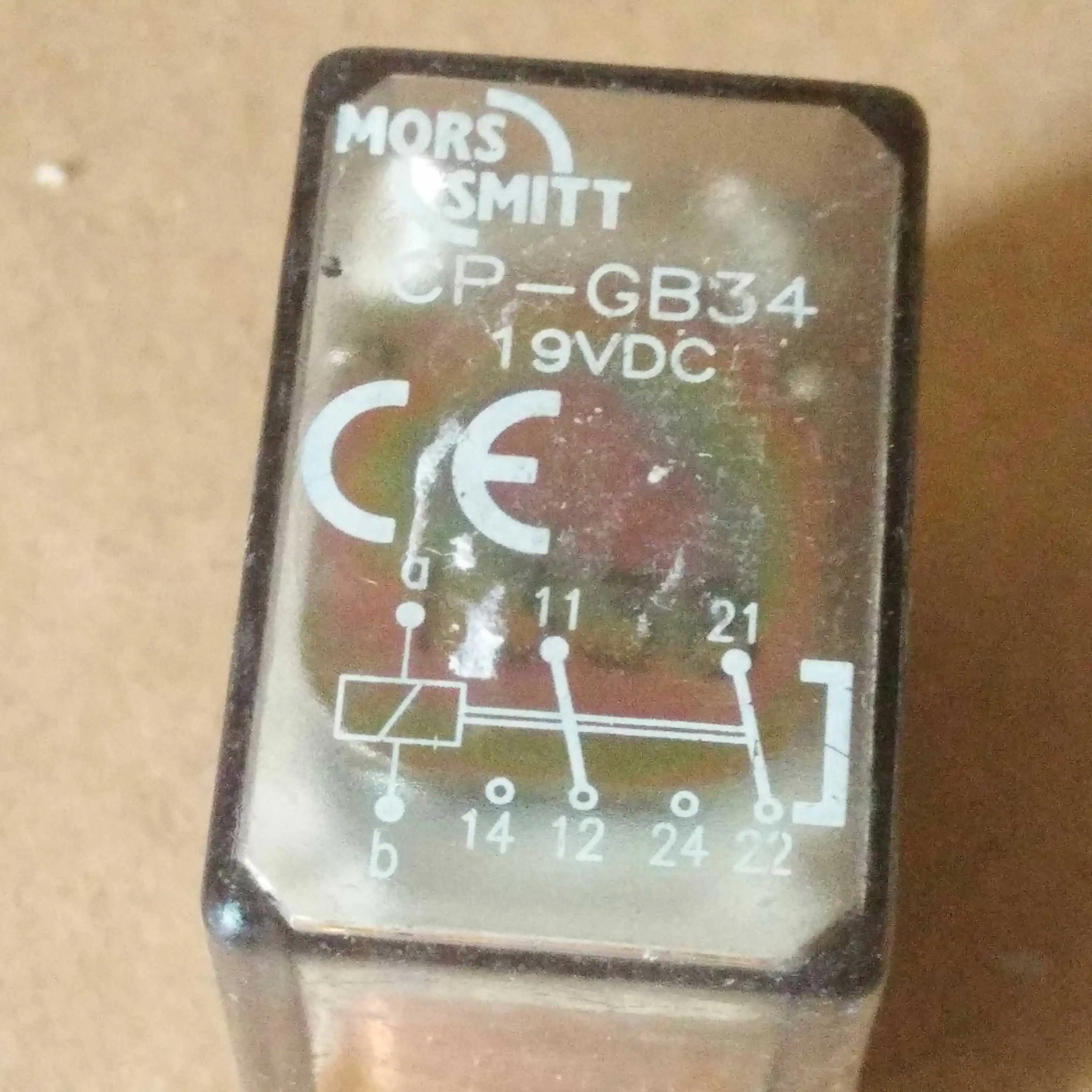 

Free Shipping 10PCS/LOT mors smitt Intermediate Relay CP-GB34 19VDC