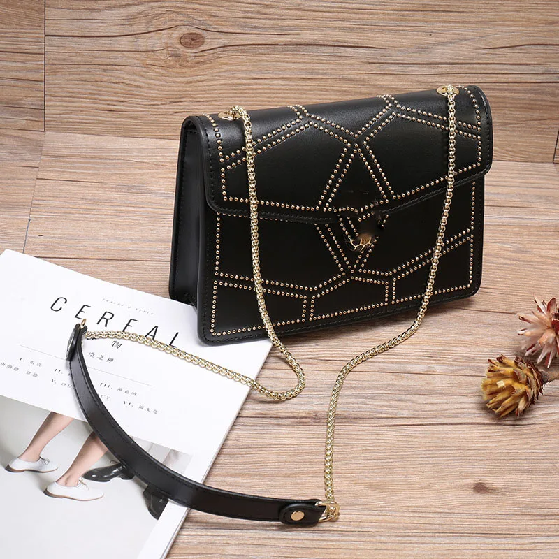 

Fashion real leather rivet chain handheld backpack, temperament single shoulder lady small pack