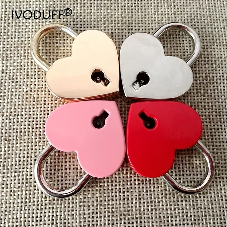 

1 piece heart retro metal mini padlock bag suitcase suitcase key lock with key