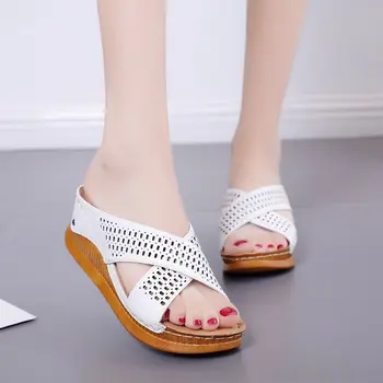 

Summer Crossing Slipper Woman Thick Bottom Muffin Drag Reverent With High Heel Beach Flip Flops Female Cool Slippers