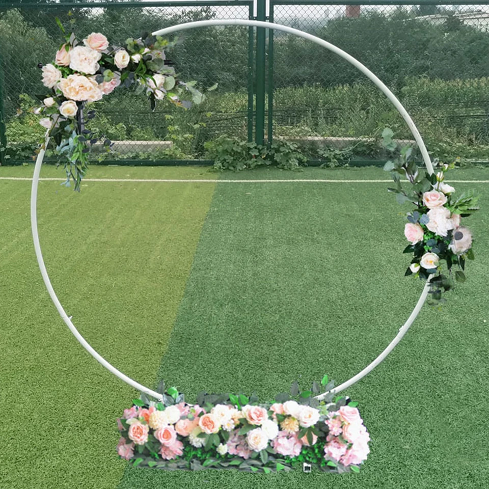 Ring Iron Wedding Arch Props (8)