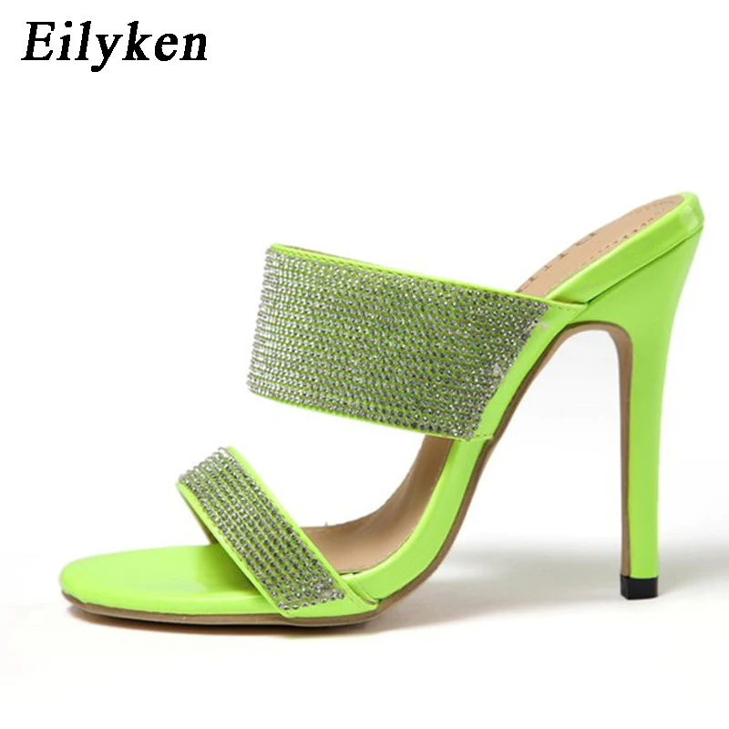 Fluorescent green Eilyken Высокое качество Модный Дизайн Стразы пикантные флуоресцентный зеленый туфли без пяток на высоких каблуках, с открытым носком, Для женщин; комнатные тапочки; лето - Цвет: Fluorescent green
