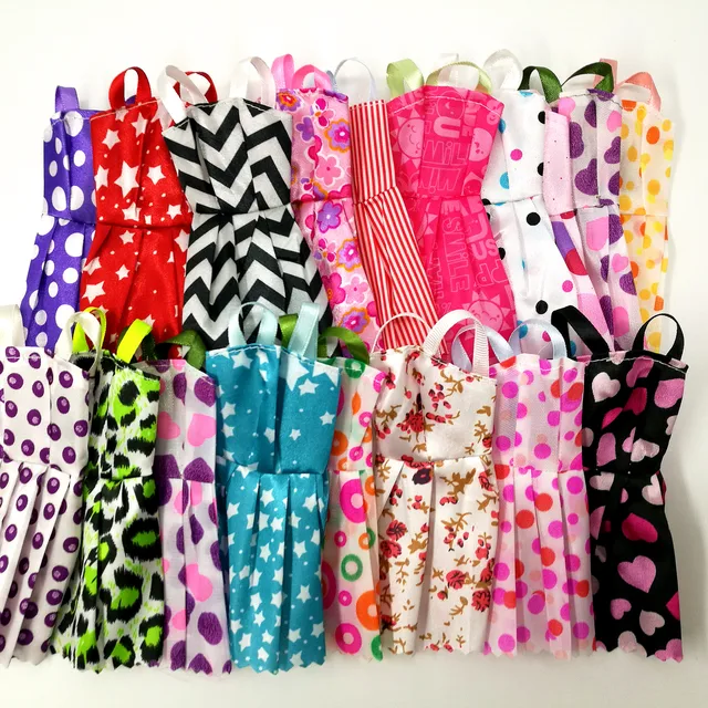 34 Item/Set Doll Accessories = 8pcs Shoes + 4 Necklace 4 Glasses 2 Crowns 2 Doll Pet + 8 pcs Doll Dress Clothes for Barbie Doll 2