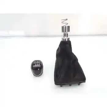 

TRIM SHIFT lever Ford Focus LIM.