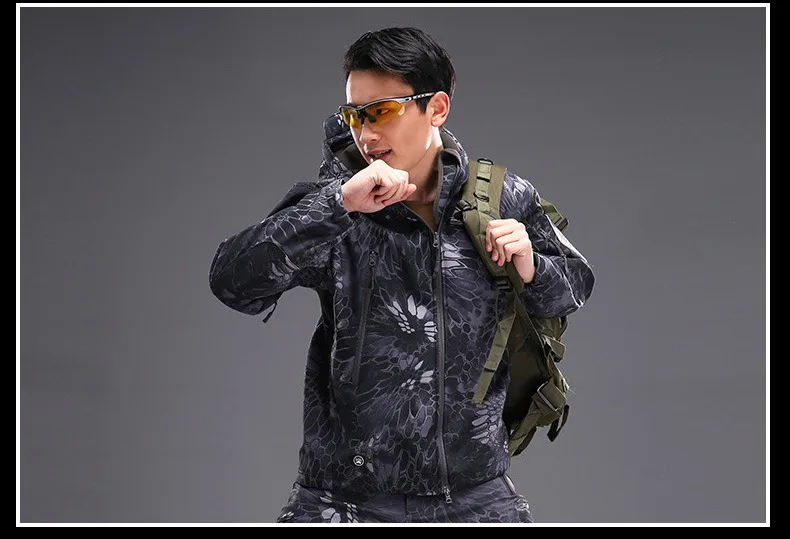 CamouflagTactics Акула кожа софтшелл для мужчин водонепроницаемый тепловой открытый с капюшоном походная куртка лыжная треккинг Кемпинг Рыбалка пальто
