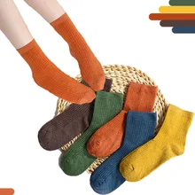 Забавные милые носки средней школы для девочек, хлопковые свободные однотонные носки в полоску, цветные женские носки Harajuku, дизайнерские, в стиле ретро, желтые