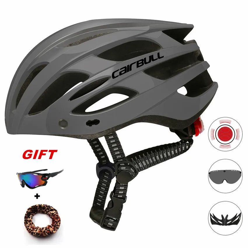 Bike helmet with removable visor Clearance