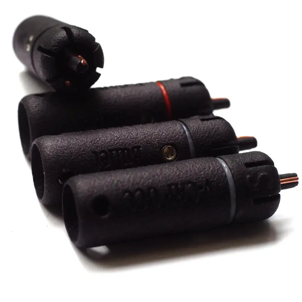 Вилка типа RCA SpringAudio с V образной крышкой однокристальная медная/серебряная