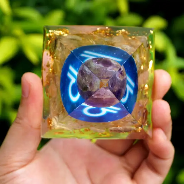Orgonite pyramid libra zodiac - Image 4