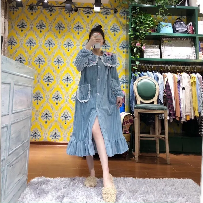 9361192252_573530033