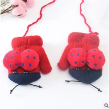 Милые зимние варежки для детей, сохраняющие тепло, милые вязаные перчатки, сумка с рисунком из мультфильма, Детские висящие перчатки с цепочкой на шее