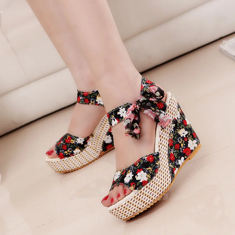 

Women Summer Wedge Sandals Female Floral Bowknot Platform Bohemia High Heel Sandals 2020 Ankle Strap Open Toe Ladies Shoes