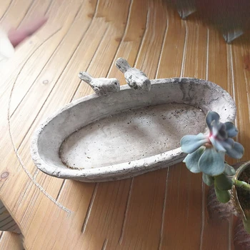 

1pc Bird Feeding Tool Bird Feeder Flower Base Water and Food Container Flower Pot with Bird Shaped Decor 29.5x17x.5x11 cm