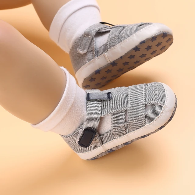 2021 NEW 0-18Months Kids Newborn Baby Boys Fashion Summer Soft Crib Shoes First Walker Anti Slip Sandals Shoes Soft Sole B202 Grey