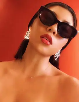 

Women Chinese style long/hu/bao earrings