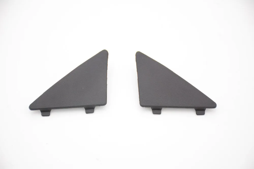 Triangle Trim Covers Front Lower Bumper Triangle Trim Caps 1 Pair BHN1-50-101/02 For MAZDA 3 AXELA 2014 -