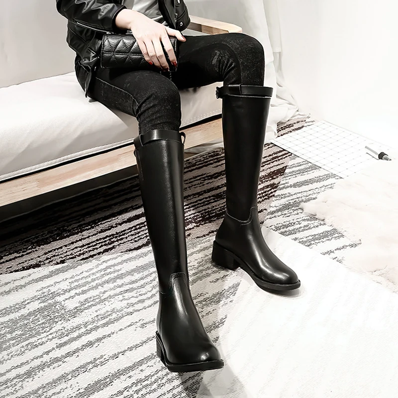 Женские бархатные сапоги до колена осенне-зимние длинные из микрофибры теплые