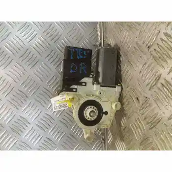 

WINDOW MOTOR REAR RIGHT SEAT LEON (1M1)