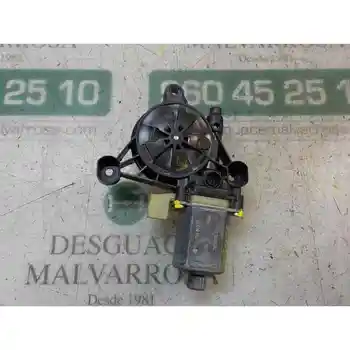 

WINDOW MOTOR FRONT RIGHT SKODA OCTAVIA COMBI (5E5) 5Q0959802B 2 PINS 5 DOORS