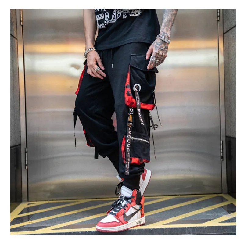 Men Black Joggers Pants Summer 2020 Mens Hip hop Big Pockets Cargo Pants Male Spring Streetwear Overalls Sweatpants Harem Pant Men Black Joggers Pants Summer 2020 Mens Hip hop Big Pockets Cargo Pants Male Spring Streetwear Overalls Sweatpants Harem Pant