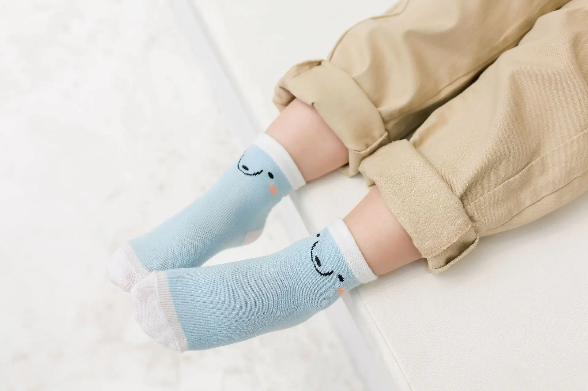 Spring New Style Children's Socks Cartoon Bear Sky Blue a Swell Cotton Breathable Sweat Absorbing Children's Socks