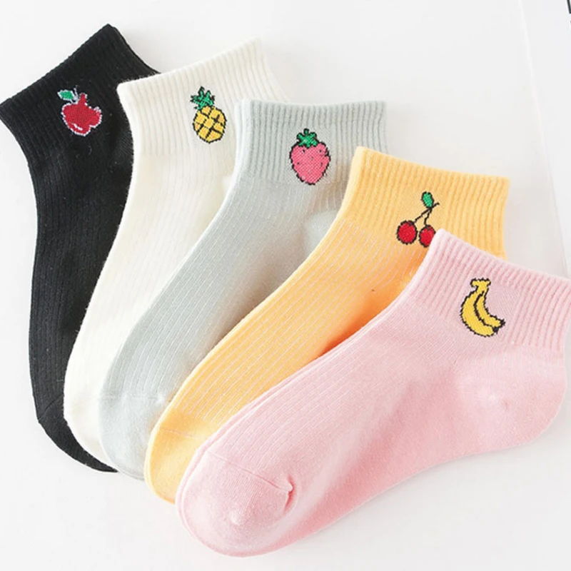 

5 Pairs Fruit Embroidery Socks Cute Japanese High School Girls Cotton Loose Striped Crew Socks Women Harajuku Retro Short Sock