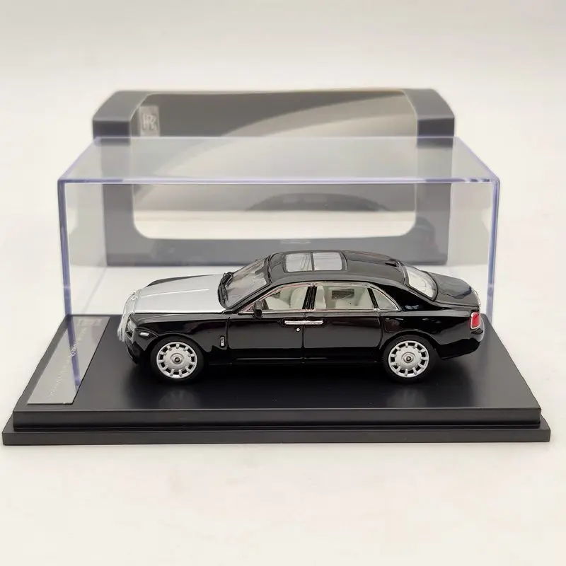 

1/64 For Ro~~ls-R~yce Ghost Extended Wheelbase DC8805 Black Diecast Models Limited Toys car Auto Gift