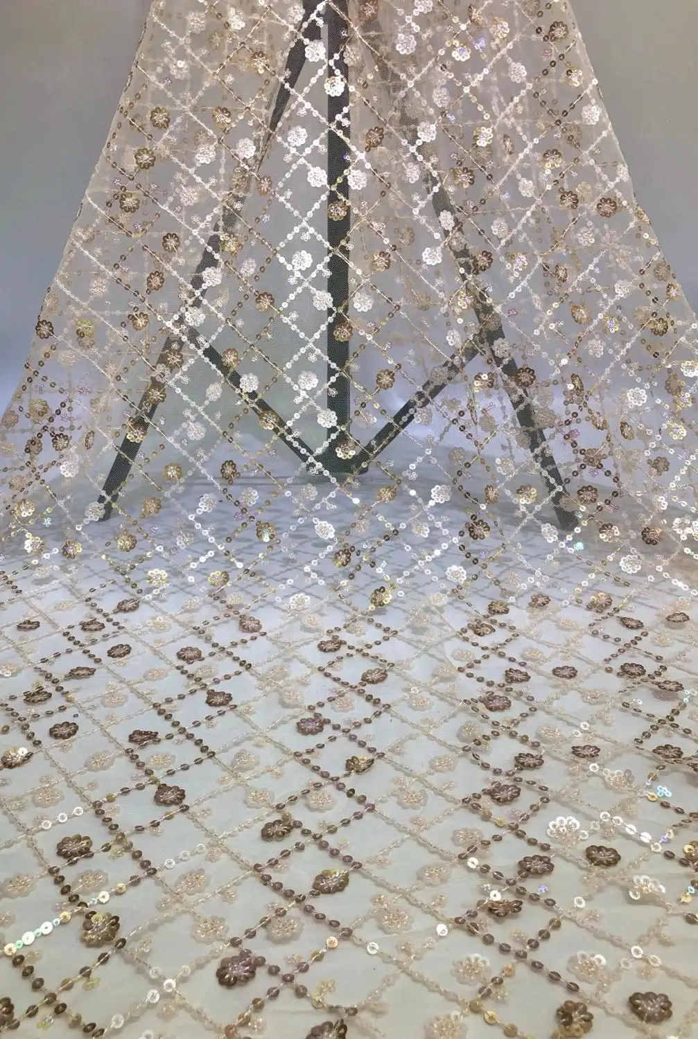 

French style high quality sequin embroidery lace fabric 5 yards for banquet dress party QY-3504