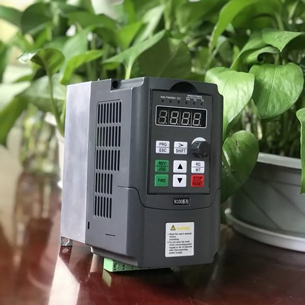 9100-1T-00040-G 0.4KW 220V 2.5A VFD инвертор портативный Преобразователь частоты Однофазное электрическое оборудование