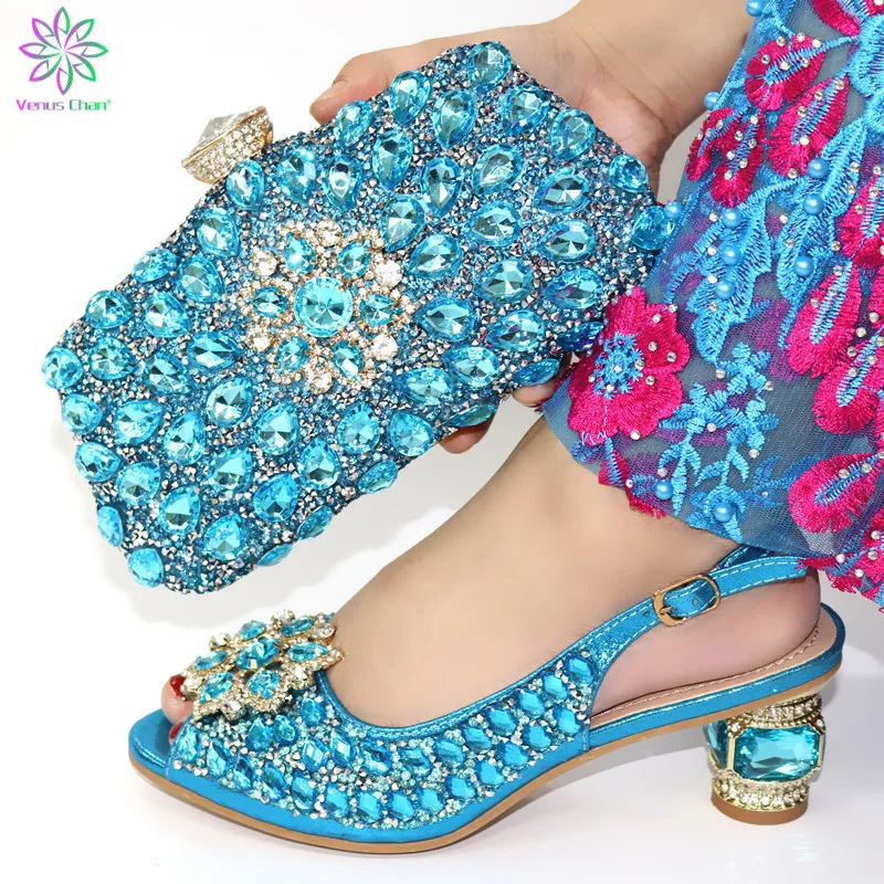 Комплект из туфель и сумочки в нигерийском стиле; вечерние женские туфли и сумочка в комплекте небесно-голубого цвета
