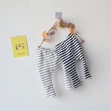 Новинка; 1 предмет; детские брюки для маленьких мальчиков и девочек; сезон осень-зима теплые бархатные повседневные брюки в черно-белую полоску; одежда