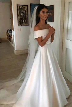 

A Line Satin Off the Shoulder Wedding Dresses For Bride Short Sleeves Vintage Princess Bridal Gowns With Train vestidos de novia