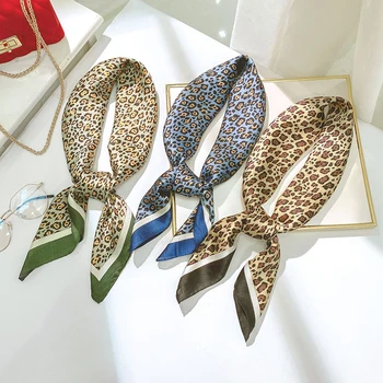 

Luxury Quality Women 100% Silk Scarfe 70cm*70cm Calssic Accessories Square Leopard Printing Vinatge Female Scarves