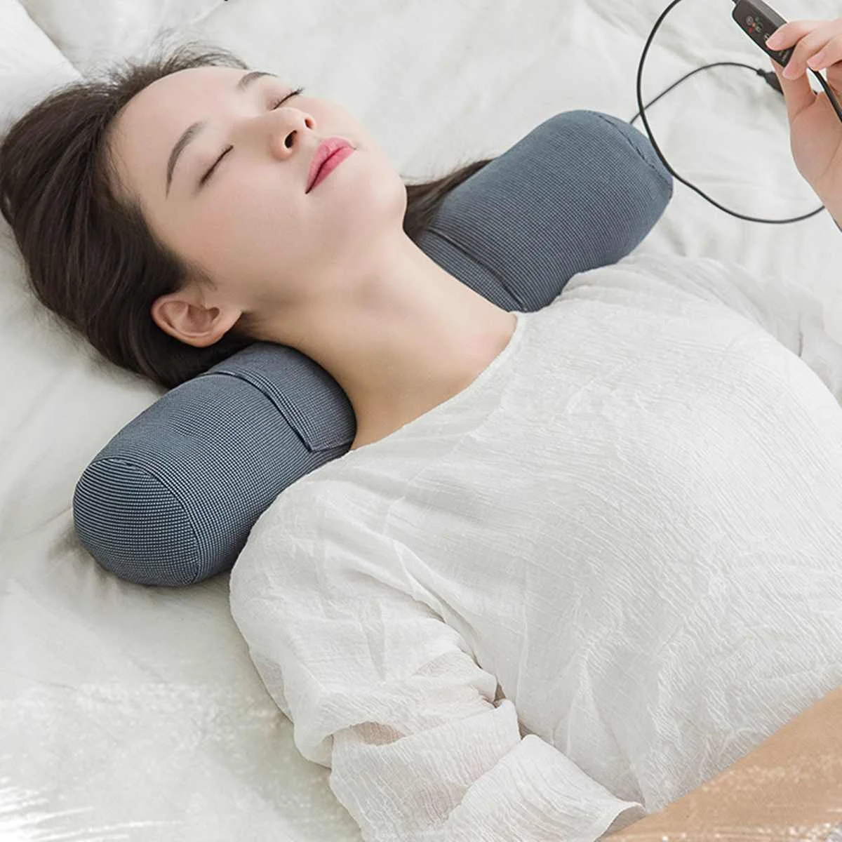 

Hot New 50x10cm Cotton Round Cervical Pillow Electric Heating Neck Massage Pain Relief Support Cushion Health Care Tool 3 Colors