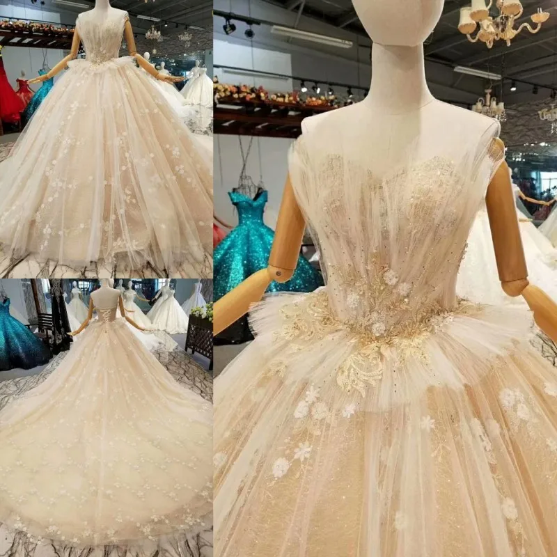

BacklakeGirls 2019 New Sweetheart Sleeveless Ball Gown Wedding Dresses Lace Up Back Floor Length Champagne Bridal Dress