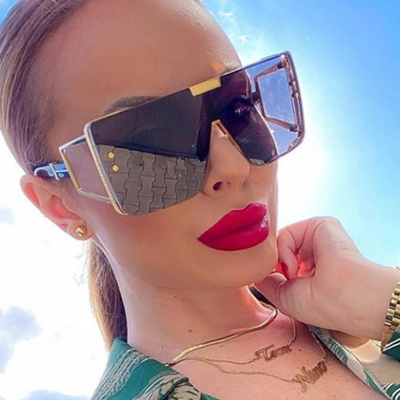 

Fashionable Glasses 2020 New Oversized Square Sunglasses Luxury Woman Brand Designer Vintage Retro Women's sunglasses Lunette