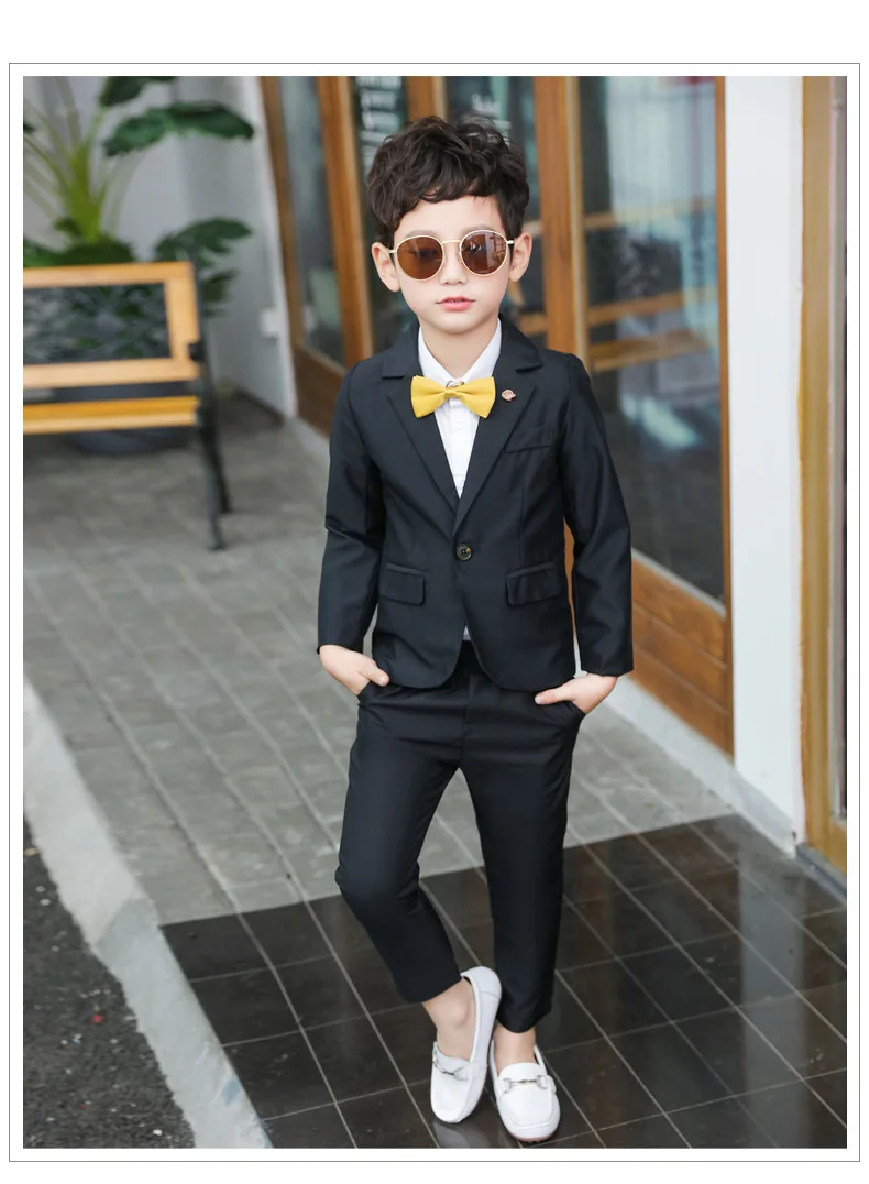 12551773103_1124242974