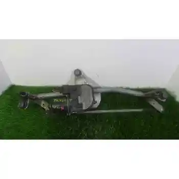 

1183136 engine Clean Front Volkswagen Passat Lim. (362)