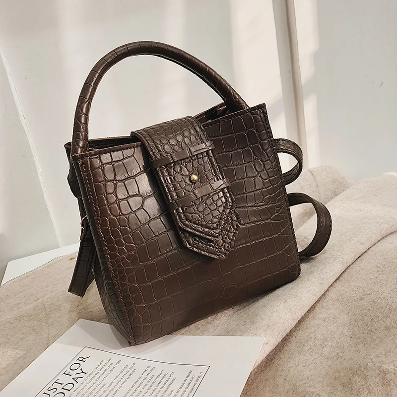 

Retro Small Bag Women's INS Super Fire Crocodile Pattern Bucket Bag 2019 Winter New Style Versatile Crossbody Bag Fashion