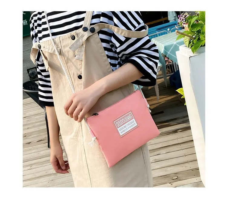 17357989443_1132947837