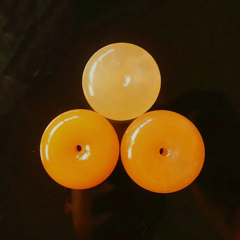 Natural Xinjiang gold silk jade ping-and-feel pendant lady pine bead bracelet