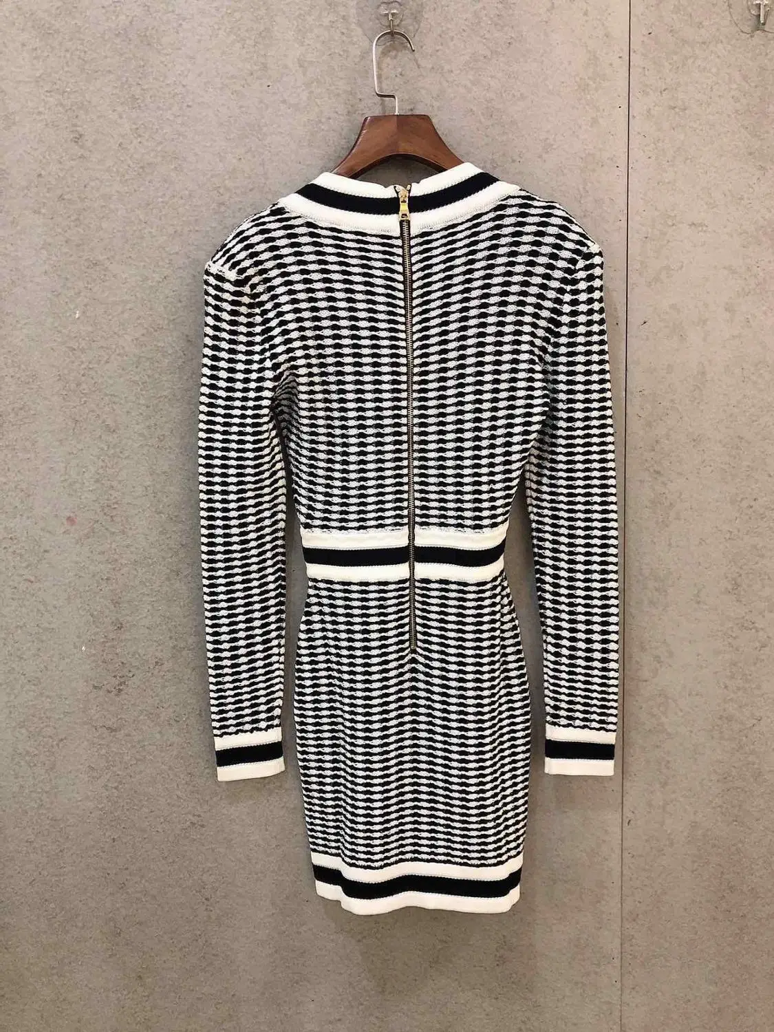 2019FW Модное Новое Женское Полосатое платье с v-образным вырезом и длинным рукавом, женское тонкое трикотажное платье ddxgz2v 10,31
