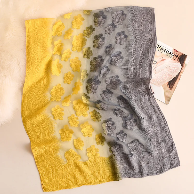 11539680468_2070773686