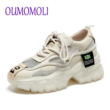 

2020 New Women Ultralight Breathable Running Shoes Comfortable Outdoor Sports Jogging Walking Female Sneakers V98