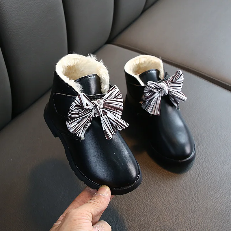 Scecher/зимние ботинки для девочек; модные детские ботинки с бантом; теплые хлопковые ботинки принцессы; милые ботильоны для девочек; большие размеры; BSA09
