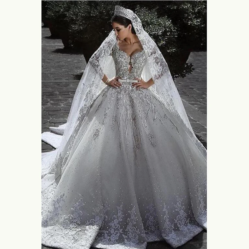 

New Luxury Silver Ball Gown Lace Wedding Dress for Bride Long Sleeves Plunge V Neckline Bridal Wedding Gowns Beading Bow Belt